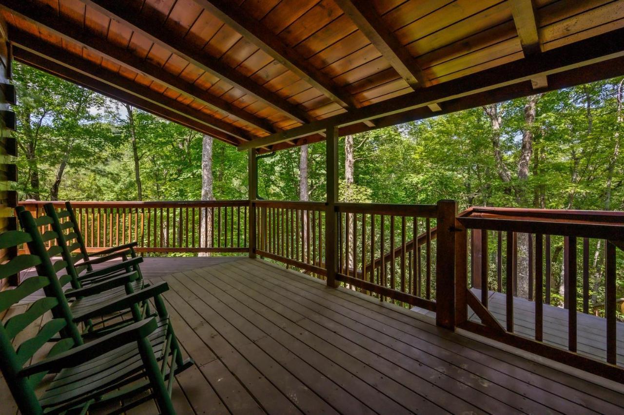 Gypsy Road - Privacy! Log Cabin With Hot Tub, Wifi, Directv And Arcade Sevierville Dış mekan fotoğraf